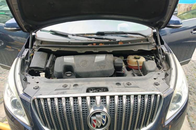 Used Buick GL8 2014 3.0L XT Luxury Business Flagship Edition Engine Bay