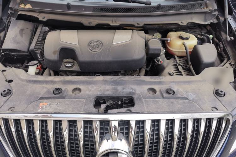 Used Buick GL8 2014 3.0L GT Luxury Business Haoya Edition Engine Bay