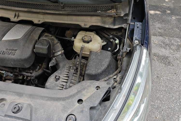 Used Buick GL8 2014 3.0L XT Luxury Business Flagship Edition Engine Bay Left