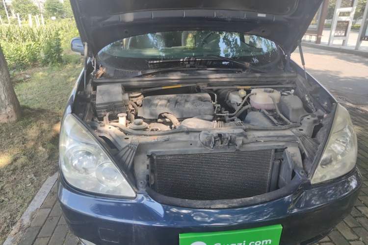Used Buick GL8 2014 2.4L Classic Edition Engine Bay Right