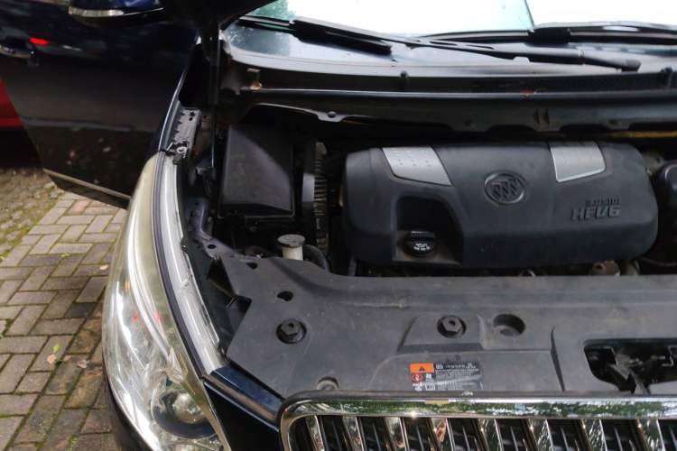 Used Buick GL8 2014 3.0L XT Luxury Business Flagship Edition Engine Bay Right