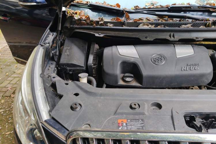 Used Buick GL8 2014 3.0L XT Luxury Business Flagship Edition Engine Bay Right