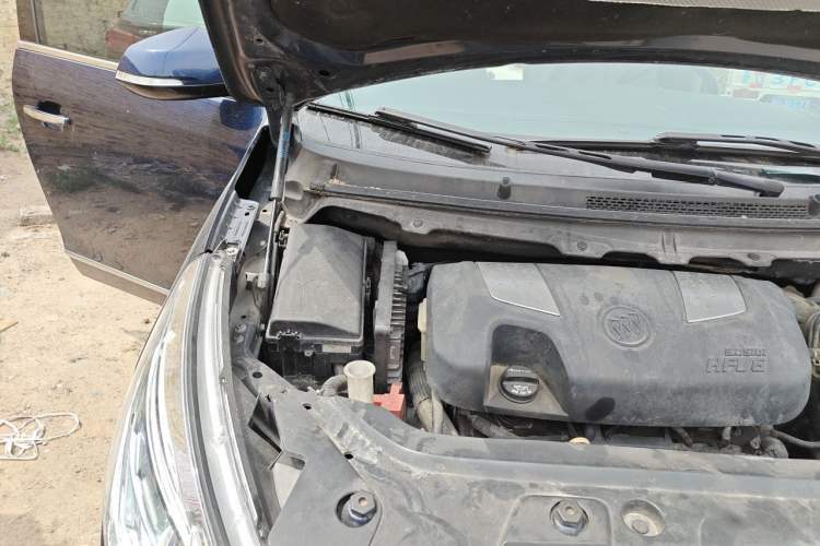 Used Buick GL8 2014 3.0L GT Luxury Business Haoya Edition Engine Bay Right