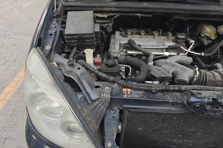 Used Buick GL8 2014 2.4L Classic Edition Engine Bay Right