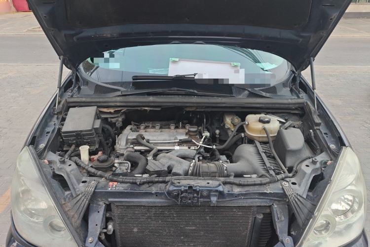 Used Buick GL8 2014 2.4L Classic Edition Engine Bay
