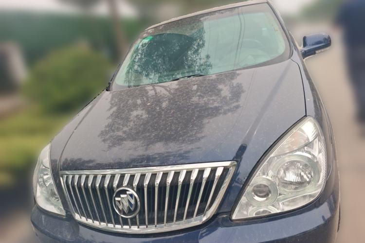 Used Buick GL8 2014 2.4L Classic Edition Exterior 1