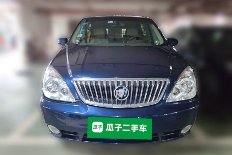 Used Buick GL8 2014 2.4L Classic Edition Exterior 1