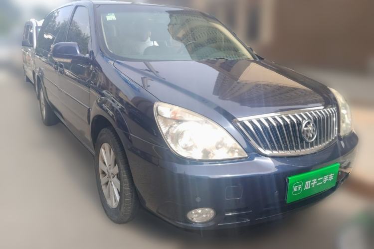 Used Buick GL8 2014 2.4L Executive Edition Exterior 2