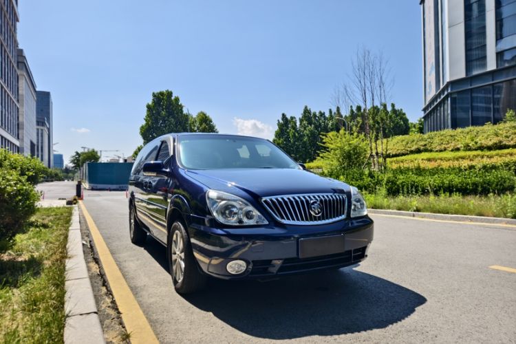 Used Buick GL8 2014 2.4L Classic Edition Exterior 3