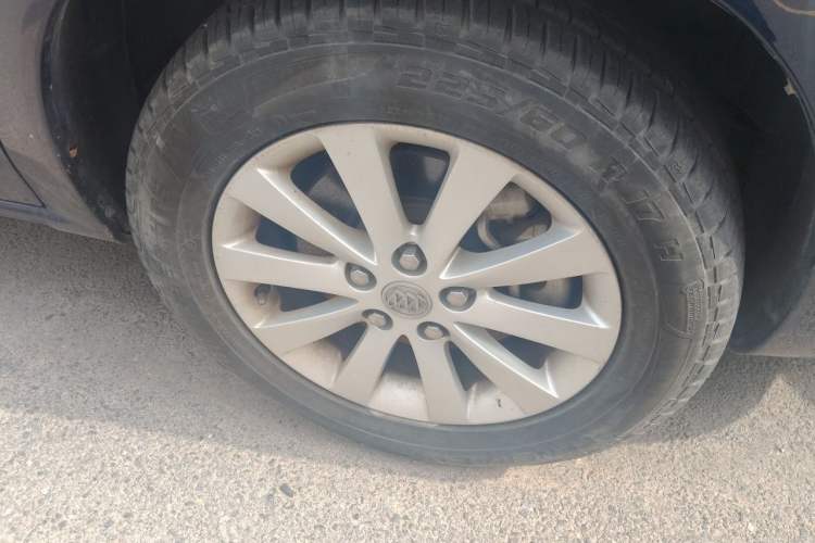 Used Buick GL8 2014 2.4L Executive Edition Exterior 7