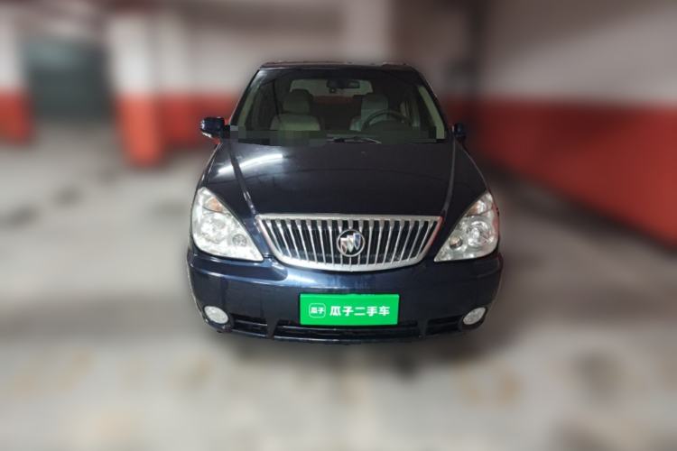 Used Buick GL8 2014 2.4L Comfort Edition Front