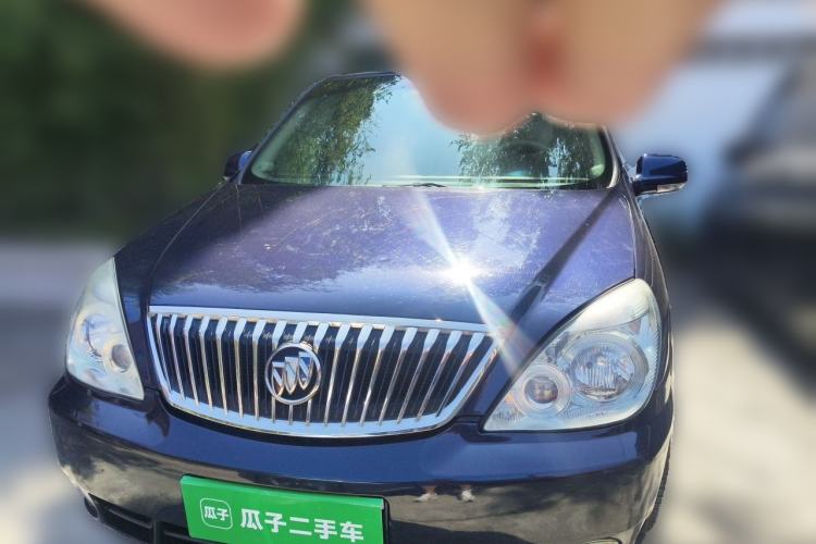 Used Buick GL8 2014 2.4L Comfort Edition Front