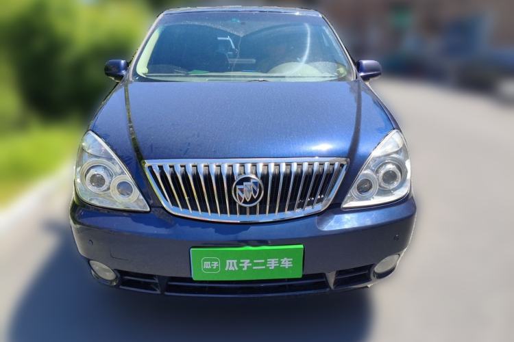 Used Buick GL8 2014 2.4L Comfort Edition Front