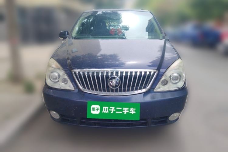 Used Buick GL8 2014 2.4L Classic Edition Front