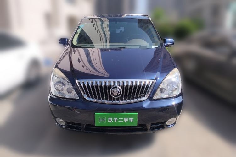 Used Buick GL8 2014 2.4L Classic Edition Front