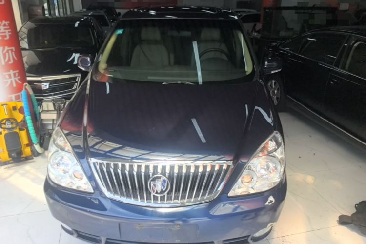 Used Buick GL8 2014 2.4L Executive Edition Front