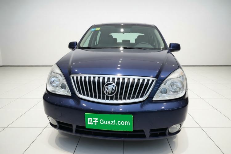 Used Buick GL8 2014 2.4L Classic Edition Front