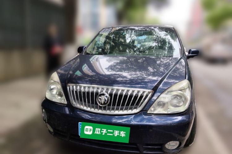 Used Buick GL8 2014 2.4L Classic Edition Front