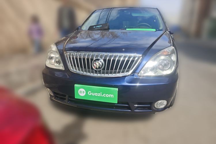Used Buick GL8 2014 2.4L Comfort Edition Front