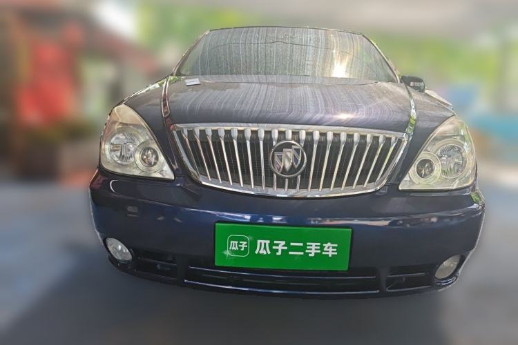 Used Buick GL8 2014 2.4L Comfort Edition Front