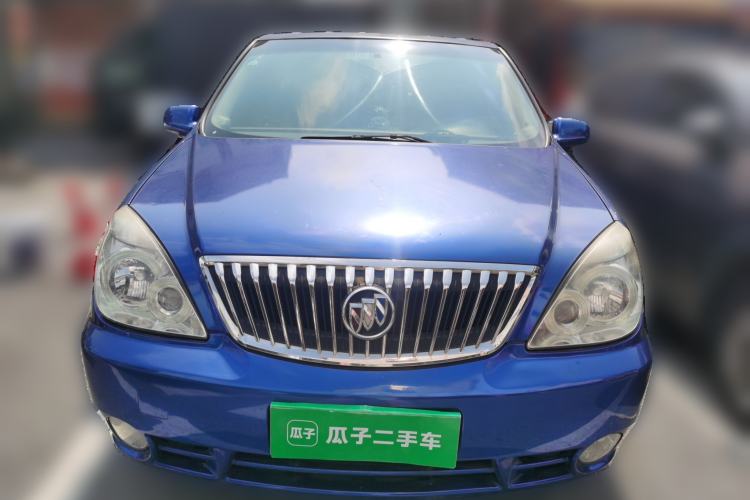 Used Buick GL8 2014 2.4L Classic Edition Front