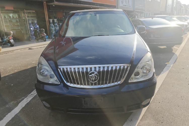 Used Buick GL8 2014 2.4L Classic Edition Front