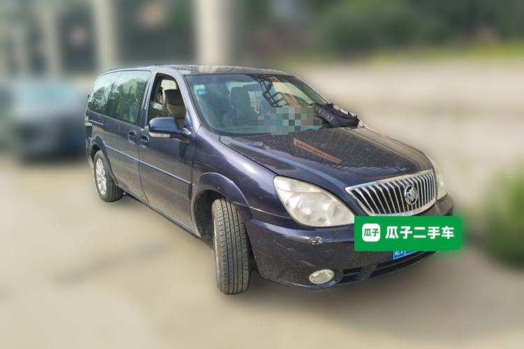 Used Buick GL8 2014 2.4L Classic Edition Front Right 45 Deg