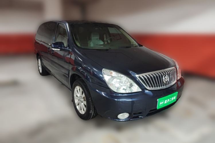 Used Buick GL8 2014 2.4L Comfort Edition Front Right 45 Deg