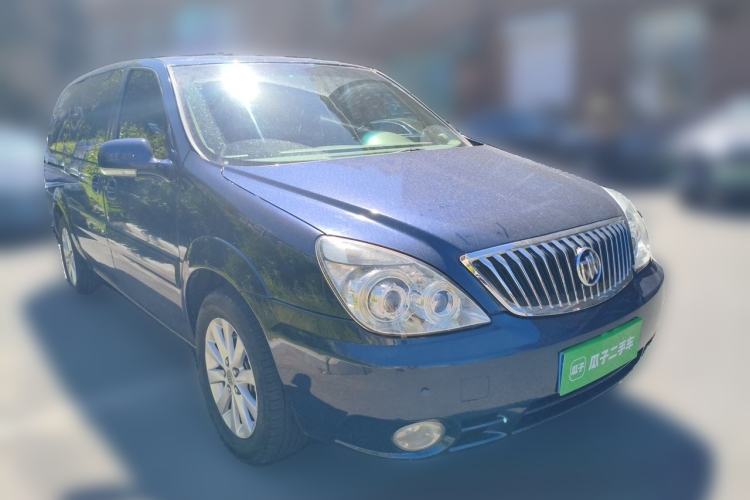 Used Buick GL8 2014 2.4L Comfort Edition Front Right 45 Deg
