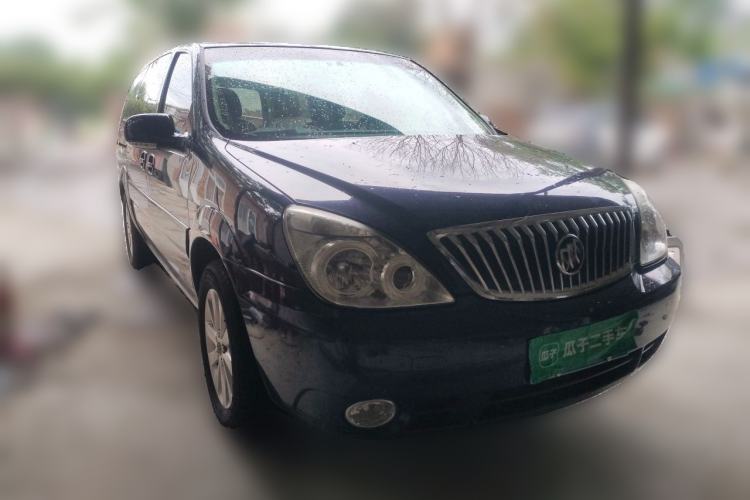 Used Buick GL8 2014 2.4L Comfort Edition Front Right 45 Deg