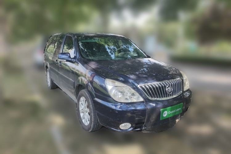 Used Buick GL8 2014 2.4L Classic Edition Front Right 45 Deg