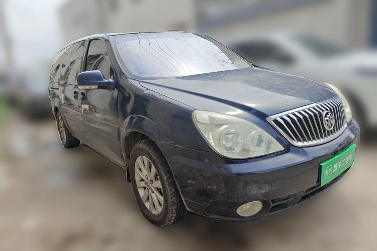 Used Buick GL8 2014 2.4L Classic Edition Front Right 45 Deg