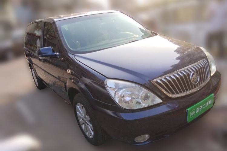 Used Buick GL8 2014 2.4L Classic Edition Front Right 45 Deg