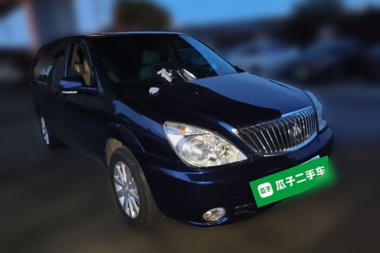 Used Buick GL8 2014 2.4L Comfort Edition Front Right 45 Deg