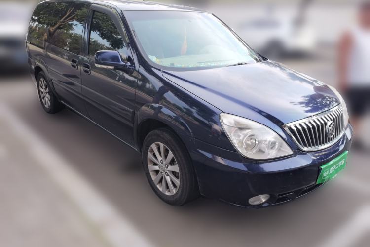 Used Buick GL8 2014 2.4L Comfort Edition Front Right 45 Deg
