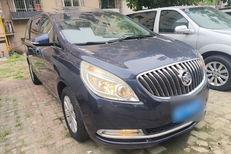 Used Buick GL8 2014 2.4L CT Luxury Business Comfort Edition Front Right 45 Deg