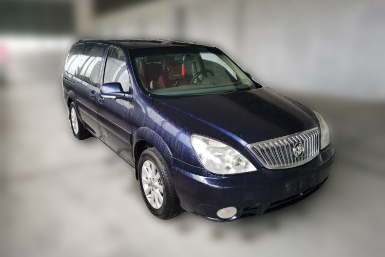 Used Buick GL8 2014 2.4L Classic Edition Front Right 45 Deg