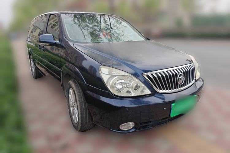 Used Buick GL8 2014 2.4L Comfort Edition Front Right 45 Deg