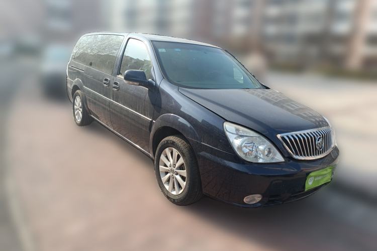 Used Buick GL8 2014 2.4L Classic Edition Front Right 45 Deg
