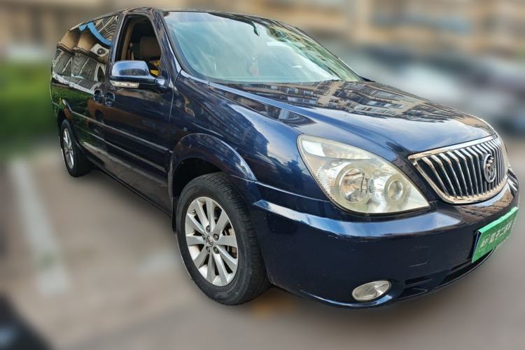 Used Buick GL8 2014 2.4L Classic Edition Front Right 45 Deg