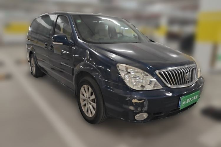 Used Buick GL8 2014 2.4L Classic Edition Front Right 45 Deg