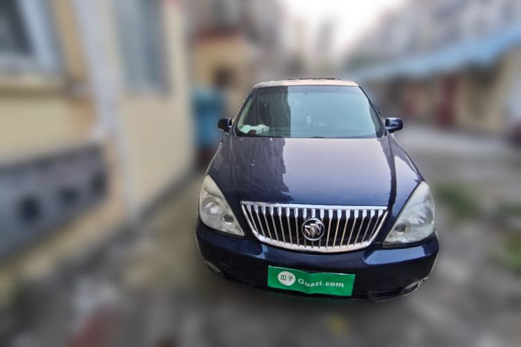 Used Buick GL8 2014 2.4L Classic Edition Front