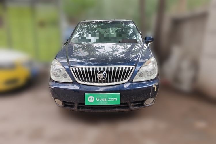 Used Buick GL8 2014 2.4L Comfort Edition Front