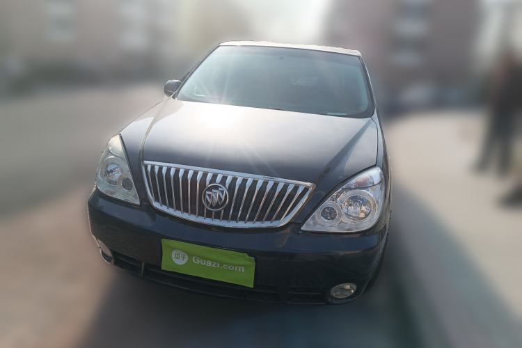 Used Buick GL8 2014 2.4L Classic Edition Front