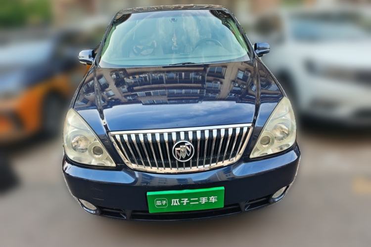 Used Buick GL8 2014 2.4L Classic Edition Front