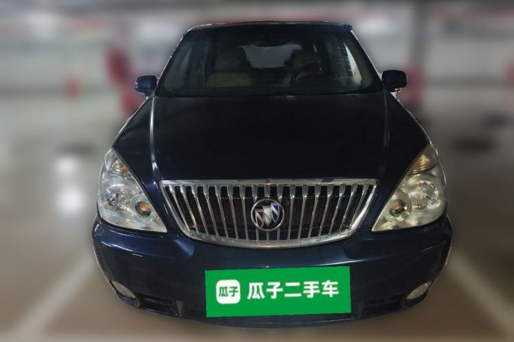 Used Buick GL8 2014 2.4L Executive Edition Front