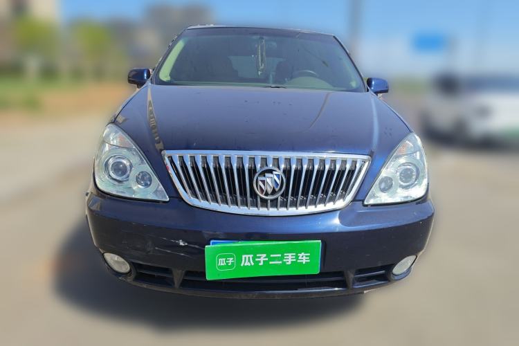 Used Buick GL8 2014 2.4L Classic Edition Front
