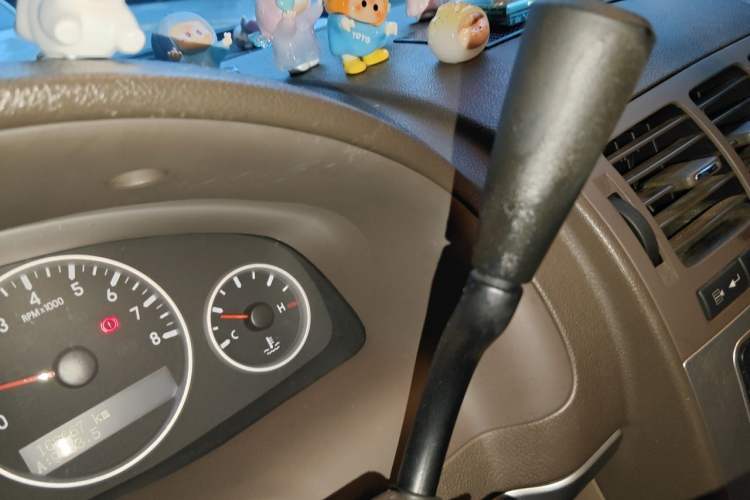 Used Buick GL8 2014 2.4L Classic Edition Gear Lever