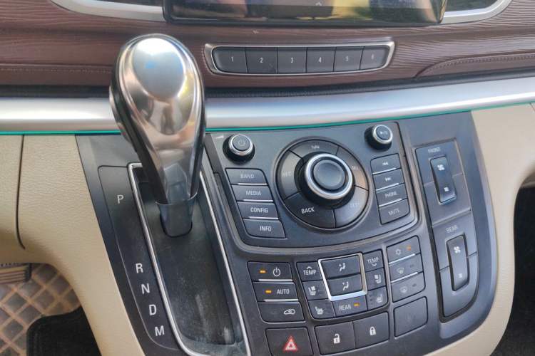 Used Buick GL8 2014 3.0L XT Luxury Business Flagship Edition Gear Lever