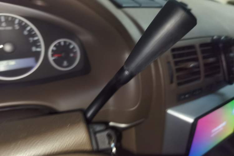 Used Buick GL8 2014 2.4L Classic Edition Gear Lever